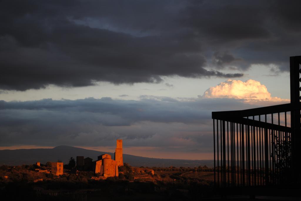 Hotel Tuscania Panoramico ห้อง รูปภาพ