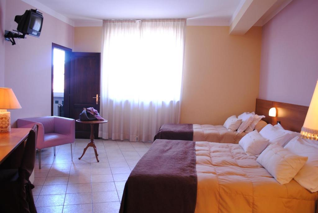 Hotel Tuscania Panoramico ภายนอก รูปภาพ